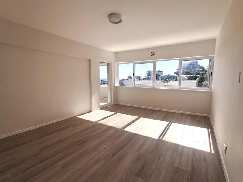 To Let 3 Bedroom Property for Rent in Sea Point Western Cape